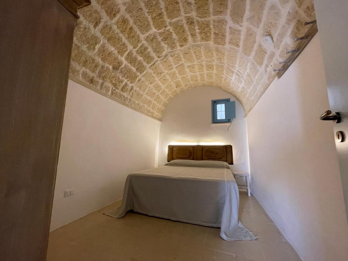La Corte Dei Colori Spongano Bagian luar foto